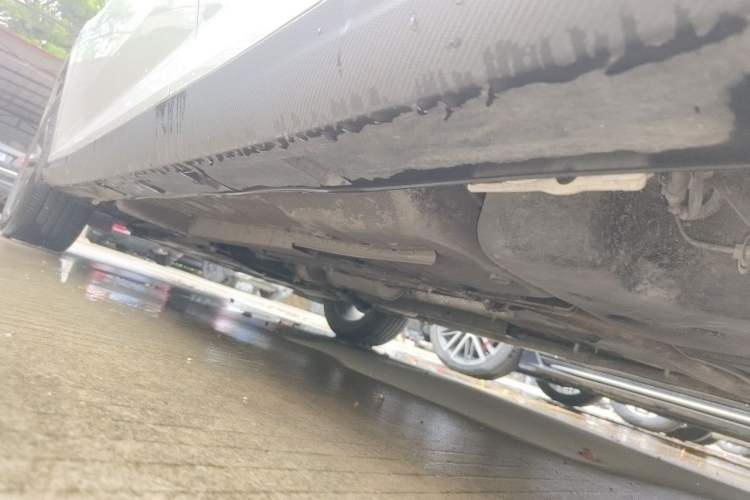 Used Dongfeng Aeolus Yixuan 2024 1.5L Automatic JingSu Edition Chassis Rear Left