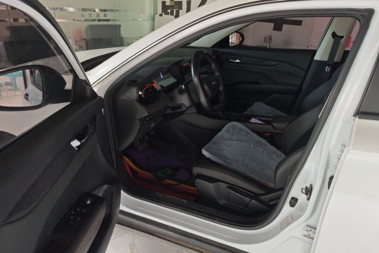Used Dongfeng Aeolus Yixuan 2024 1.5L Automatic JingSu Edition Driver Seat