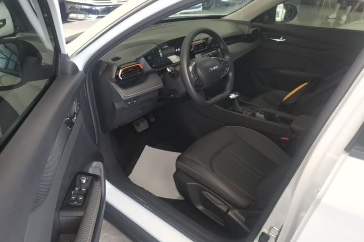 Used Dongfeng Aeolus Yixuan 2024 1.5L Automatic JingSu Edition Driver Seat