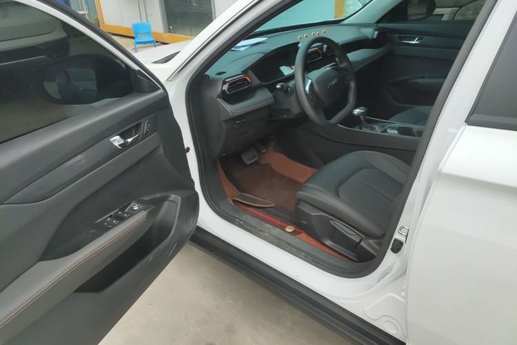 Used Dongfeng Aeolus Yixuan 2024 1.5L Automatic JingSu Edition Driver Seat