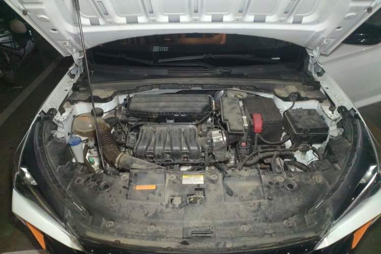 Used Dongfeng Aeolus Yixuan 2024 1.5L Automatic JingSu Edition Engine Bay