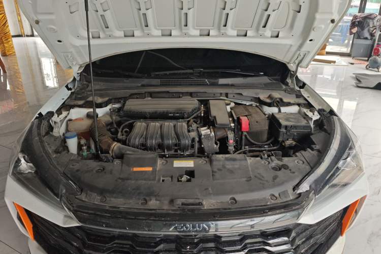 Used Dongfeng Aeolus Yixuan 2024 1.5L Automatic JingSu Edition Engine Bay