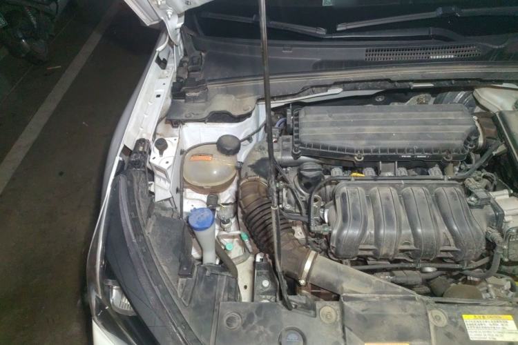 Used Dongfeng Aeolus Yixuan 2024 1.5L Automatic JingSu Edition Engine Bay Right