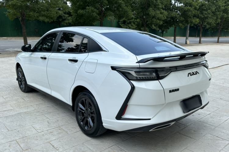 Used Dongfeng Aeolus Yixuan 2024 1.5L Automatic JingSu Edition Exterior 4