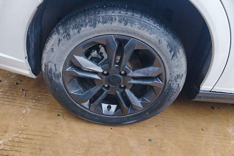 Used Dongfeng Aeolus Yixuan 2024 1.5L Automatic JingSu Edition Exterior 5