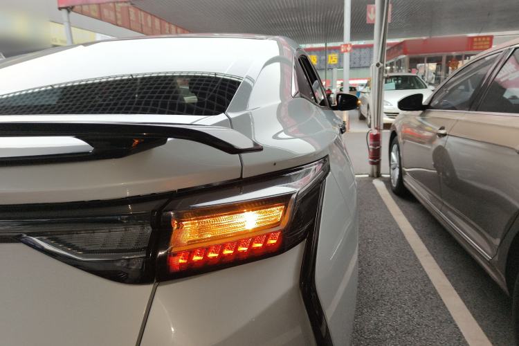 Used Dongfeng Aeolus Yixuan 2024 1.5L Automatic JingSu Edition Exterior 6