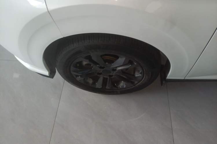 Used Dongfeng Aeolus Yixuan 2024 1.5L Automatic JingSu Edition Exterior 7