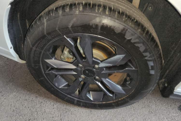 Used Dongfeng Aeolus Yixuan 2024 1.5L Automatic JingSu Edition Exterior 8