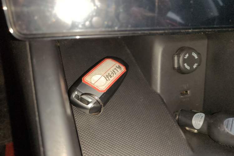 Used Dongfeng Aeolus Yixuan 2024 1.5L Automatic JingSu Edition Interior 1