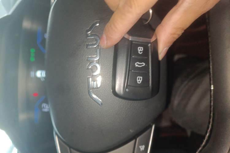Used Dongfeng Aeolus Yixuan 2024 1.5L Automatic JingSu Edition Interior 1