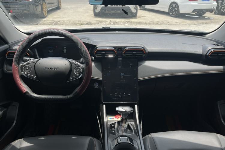 Used Dongfeng Aeolus Yixuan 2024 1.5L Automatic JingSu Edition Interior 3
