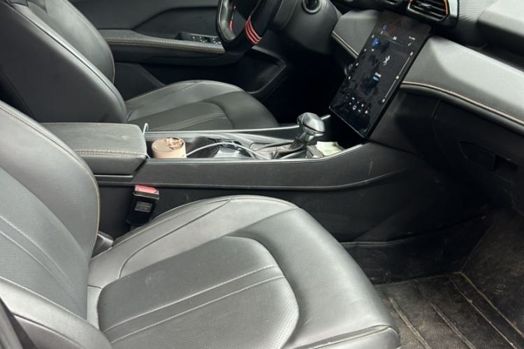 Used Dongfeng Aeolus Yixuan 2024 1.5L Automatic JingSu Edition Interior 6