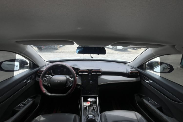 Used Dongfeng Aeolus Yixuan 2024 1.5L Automatic JingSu Edition Interior 6