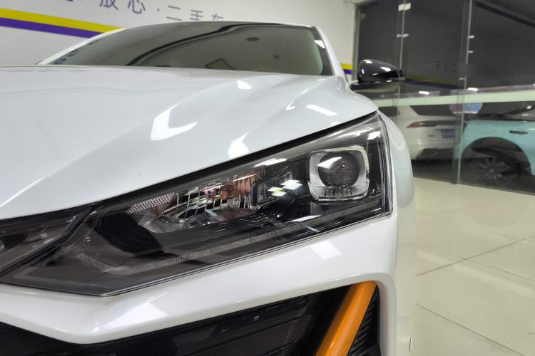 Used Dongfeng Aeolus Yixuan 2024 1.5L Automatic JingSu Edition Left Front Headlight