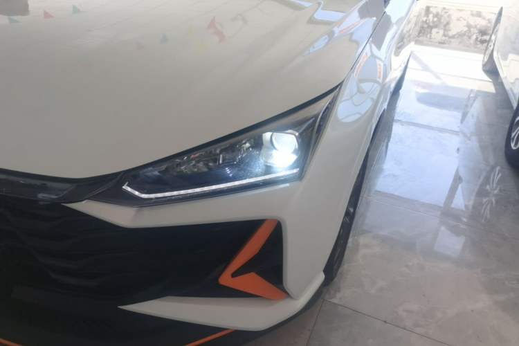 Used Dongfeng Aeolus Yixuan 2024 1.5L Automatic JingSu Edition Left Front Headlight