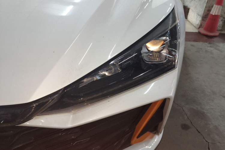 Used Dongfeng Aeolus Yixuan 2024 1.5L Automatic JingSu Edition Left Front Headlight