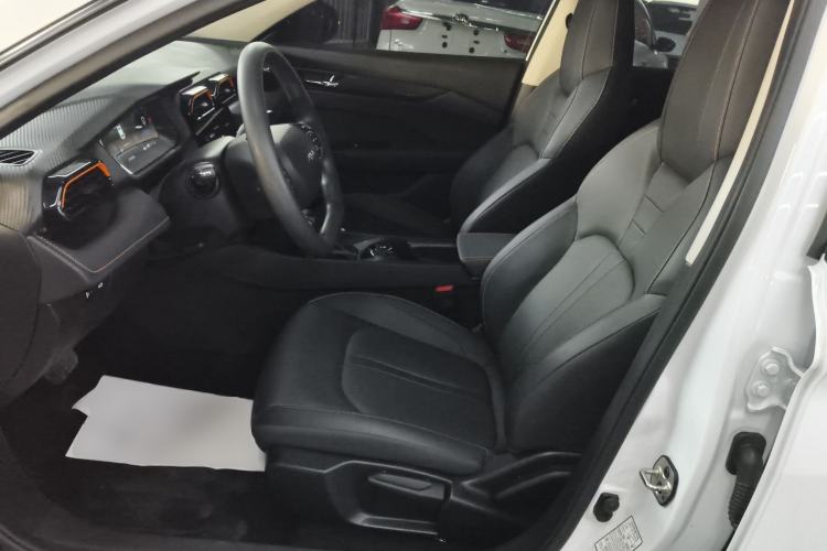 Used Dongfeng Aeolus Yixuan 2024 1.5L Automatic JingSu Edition Left Front Seat