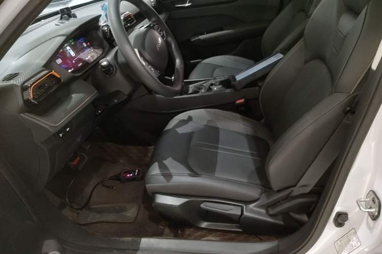 Used Dongfeng Aeolus Yixuan 2024 1.5L Automatic JingSu Edition Left Front Seat