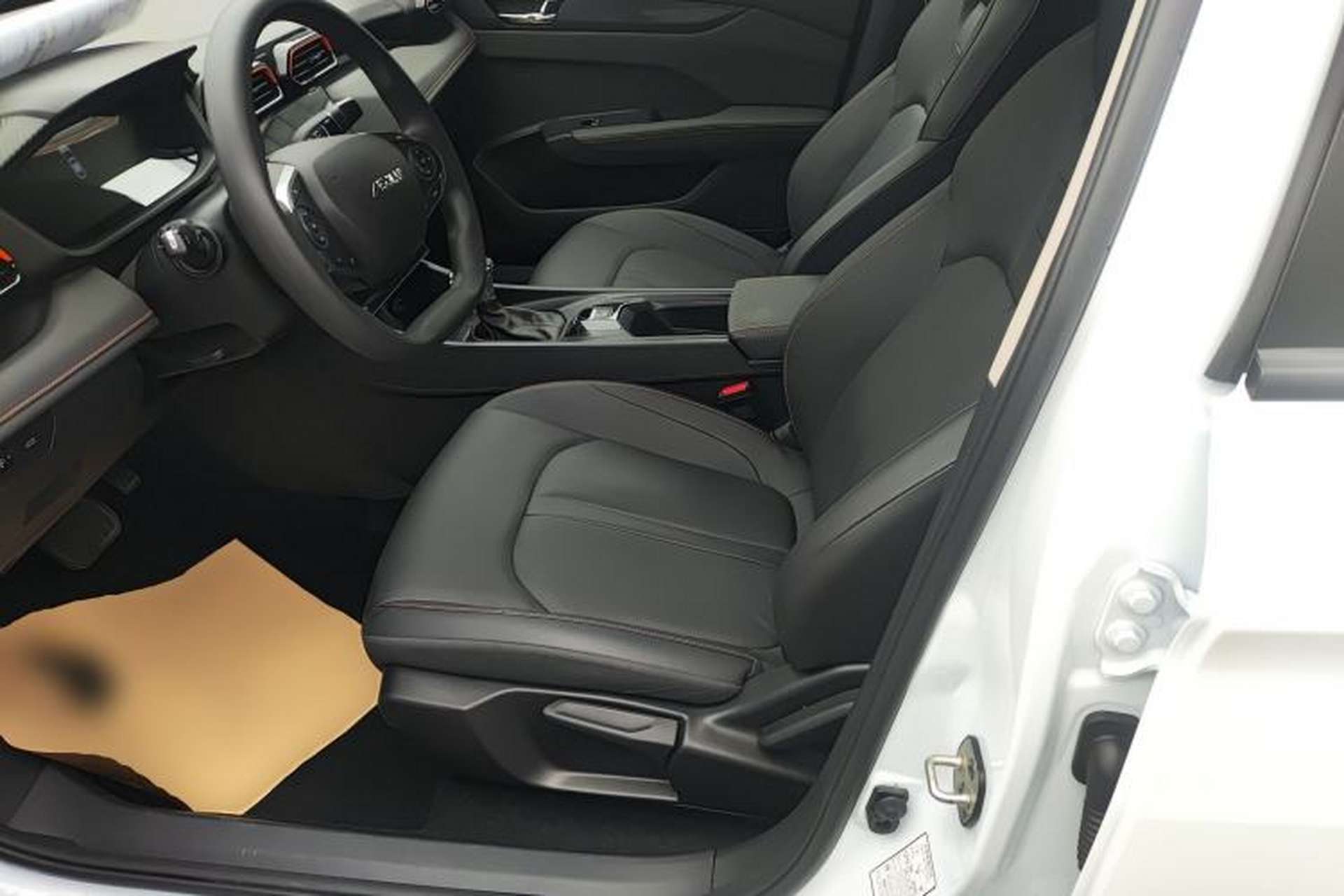 Used Dongfeng Aeolus Yixuan 2024 1.5L Automatic JingSu Edition Left Front Seat