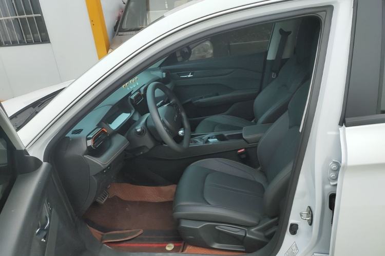 Used Dongfeng Aeolus Yixuan 2024 1.5L Automatic JingSu Edition Left Front Seat