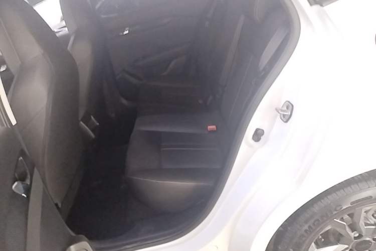 Used Dongfeng Aeolus Yixuan 2024 1.5L Automatic JingSu Edition Left Rear Seat