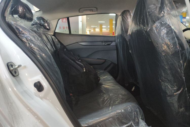 Used Dongfeng Aeolus Yixuan 2024 1.5L Automatic JingSu Edition Left Rear Seat