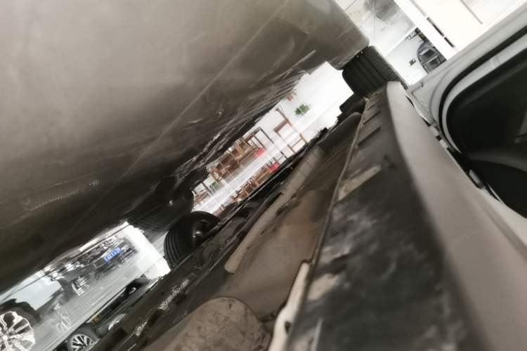 Used Dongfeng Aeolus Yixuan 2024 1.5L Automatic JingSu Edition Left Side Sill