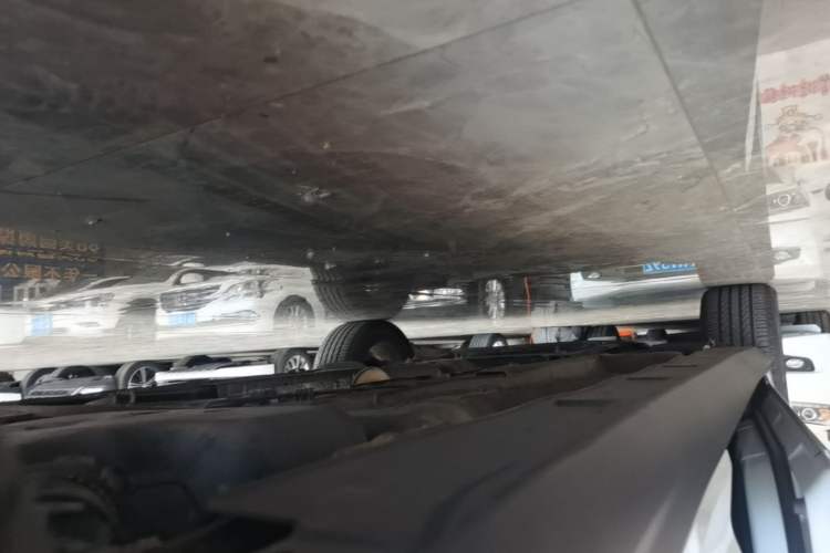 Used Dongfeng Aeolus Yixuan 2024 1.5L Automatic JingSu Edition Left Side Sill