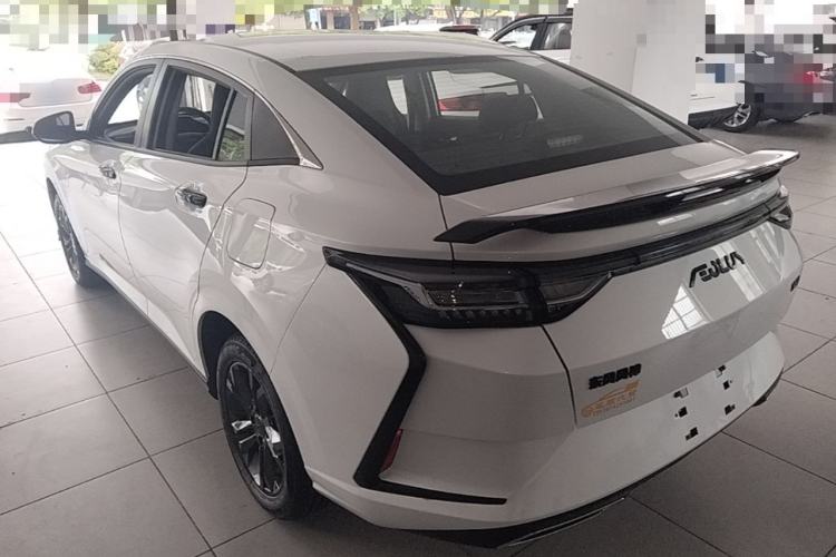 Used Dongfeng Aeolus Yixuan 2024 1.5L Automatic JingSu Edition Rear Left 45 Deg