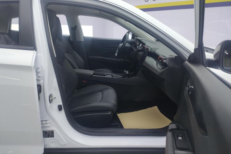 Used Dongfeng Aeolus Yixuan 2024 1.5L Automatic JingSu Edition Right Front Seat