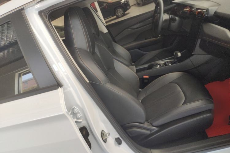 Used Dongfeng Aeolus Yixuan 2024 1.5L Automatic JingSu Edition Right Front Seat