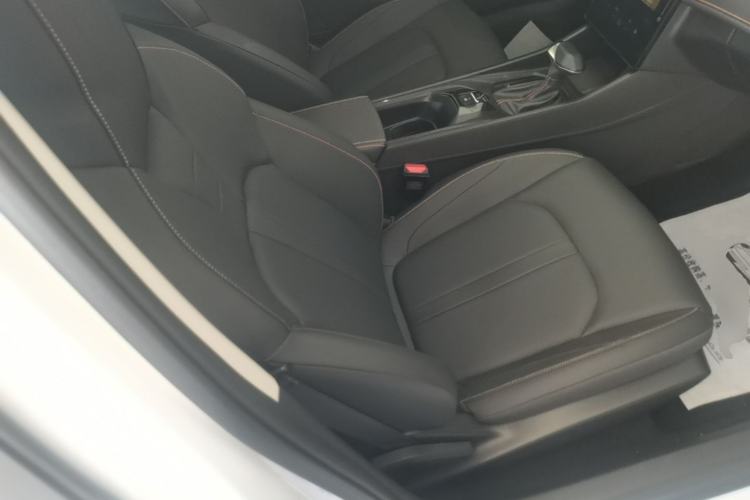 Used Dongfeng Aeolus Yixuan 2024 1.5L Automatic JingSu Edition Right Front Seat