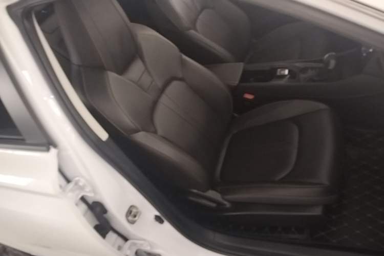 Used Dongfeng Aeolus Yixuan 2024 1.5L Automatic JingSu Edition Right Front Seat