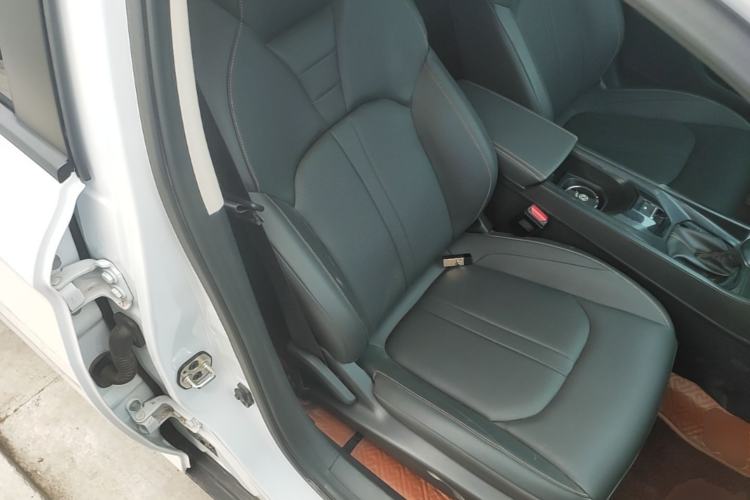 Used Dongfeng Aeolus Yixuan 2024 1.5L Automatic JingSu Edition Right Front Seat