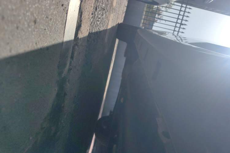 Used Dongfeng Aeolus Yixuan 2024 1.5L Automatic JingSu Edition Right Side Sill