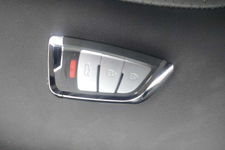 Used Dongfeng Aeolus Yixuan 2024 1.5L Automatic JingSu Edition Vehicle Key