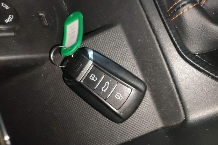 Used Dongfeng Aeolus Yixuan 2024 1.5L Automatic JingSu Edition Vehicle Key