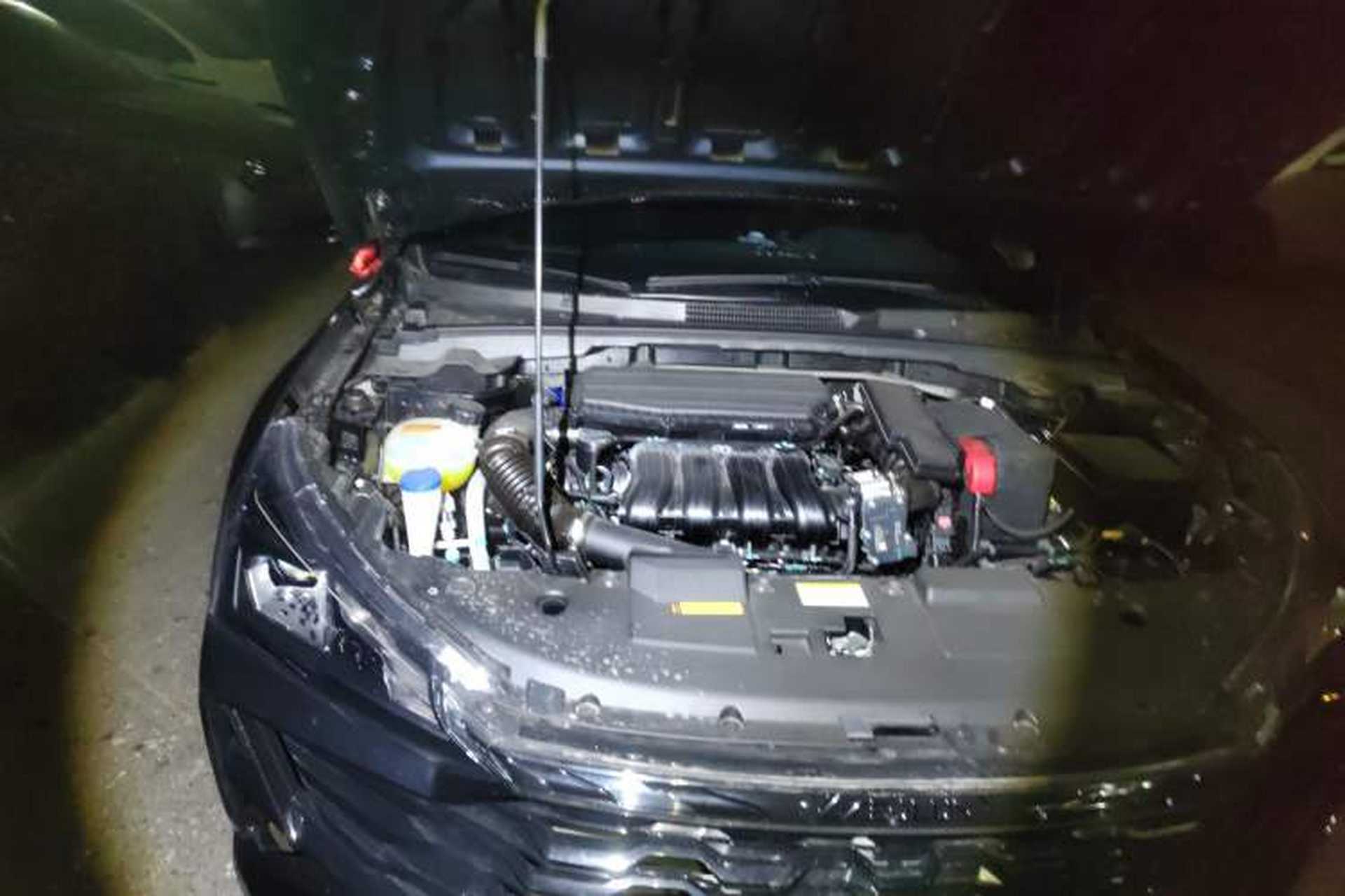 Used Dongfeng Aeolus Yixuan 2025 1.5L Automatic Luxury Version Engine Bay Right