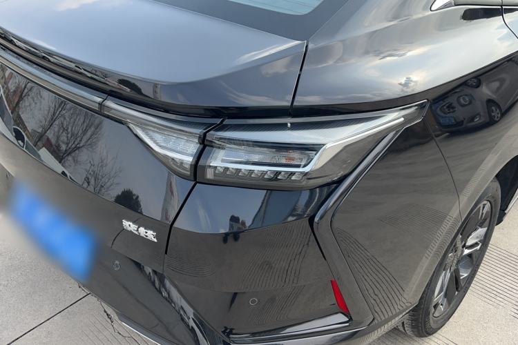 Used Dongfeng Aeolus Yixuan 2025 1.5L Automatic Luxury Version Exterior 1