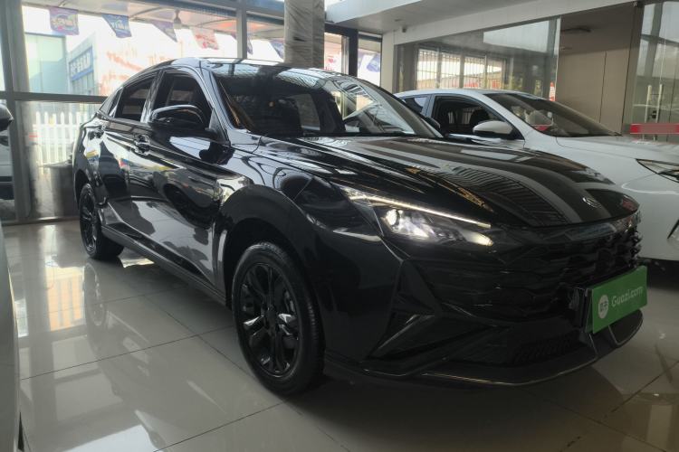 Used Dongfeng Aeolus Yixuan 2025 1.5L Automatic Luxury Version Front Right 45 Deg