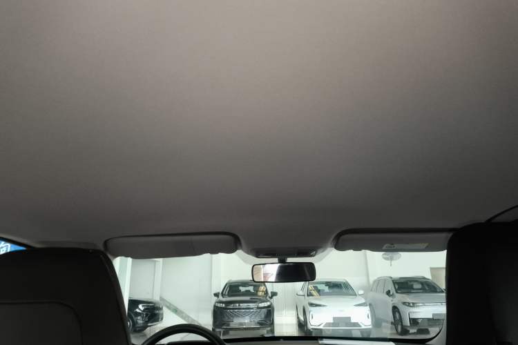 Used Dongfeng Aeolus Yixuan 2025 1.5L Automatic Luxury Version Headliner