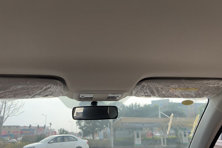 Used Dongfeng Aeolus Yixuan 2025 1.5L Automatic Luxury Version Headliner