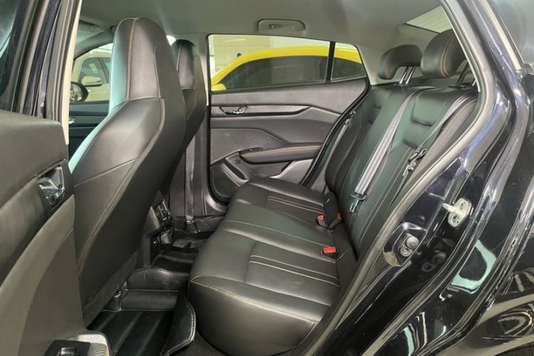 Used Dongfeng Aeolus Yixuan 2025 1.5L Automatic Luxury Version Interior 5