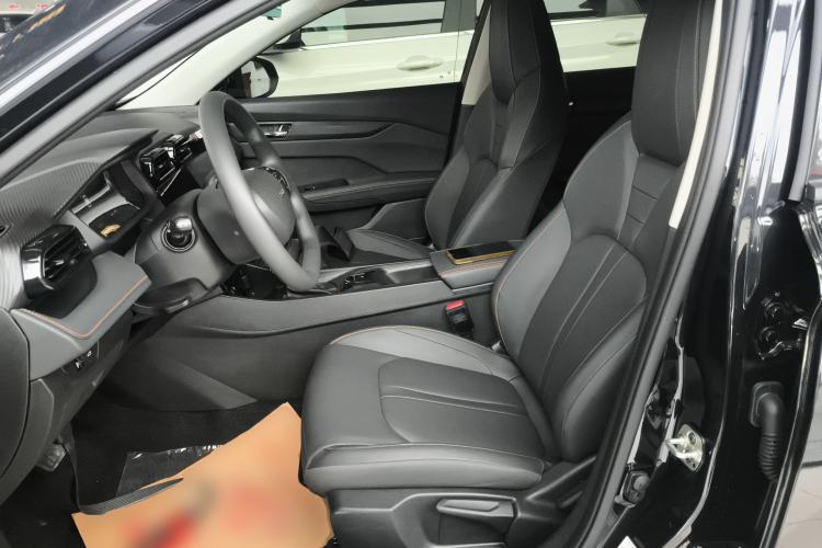 Used Dongfeng Aeolus Yixuan 2025 1.5L Automatic Luxury Version Left Front Seat