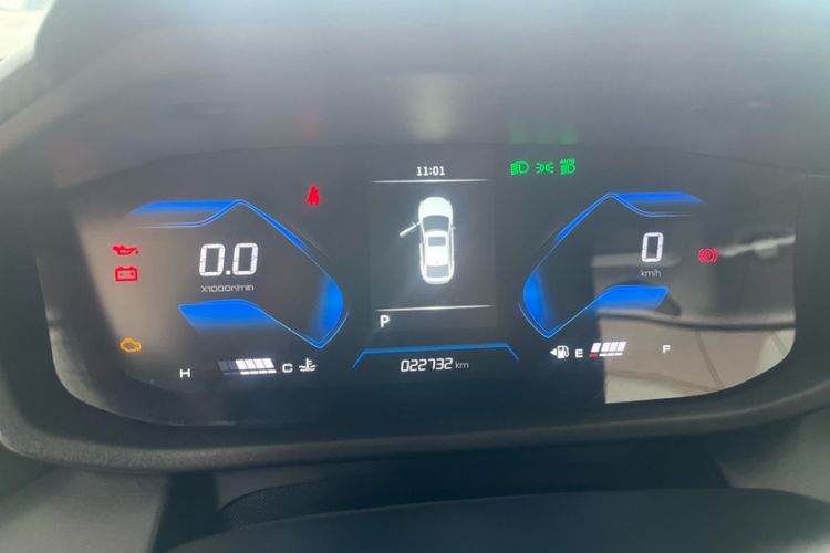 Used Dongfeng Aeolus Yixuan 2025 1.5L Automatic Luxury Version Odometer Close Up