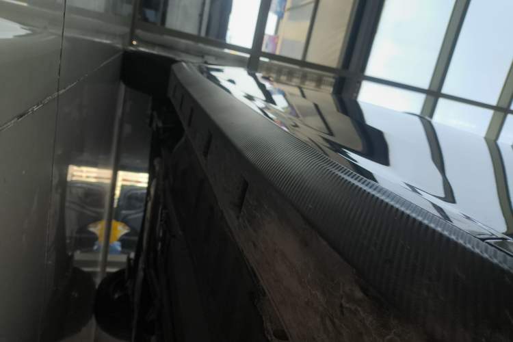 Used Dongfeng Aeolus Yixuan 2025 1.5L Automatic Luxury Version Right Side Sill