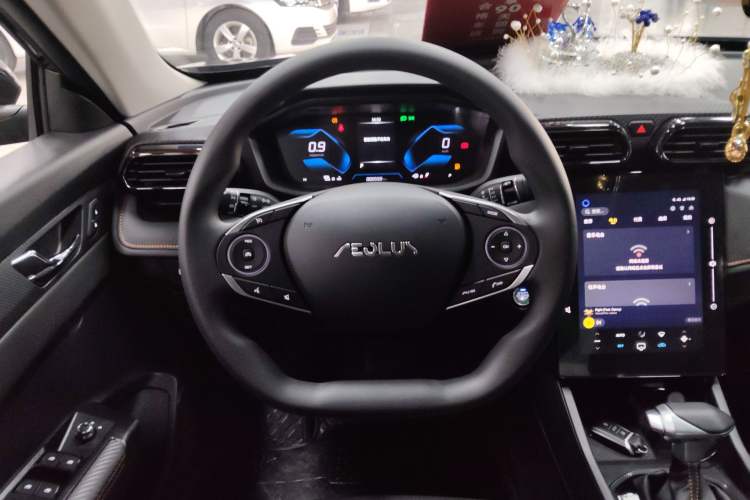 Used Dongfeng Aeolus Yixuan 2025 1.5L Automatic Luxury Version Steering Wheel