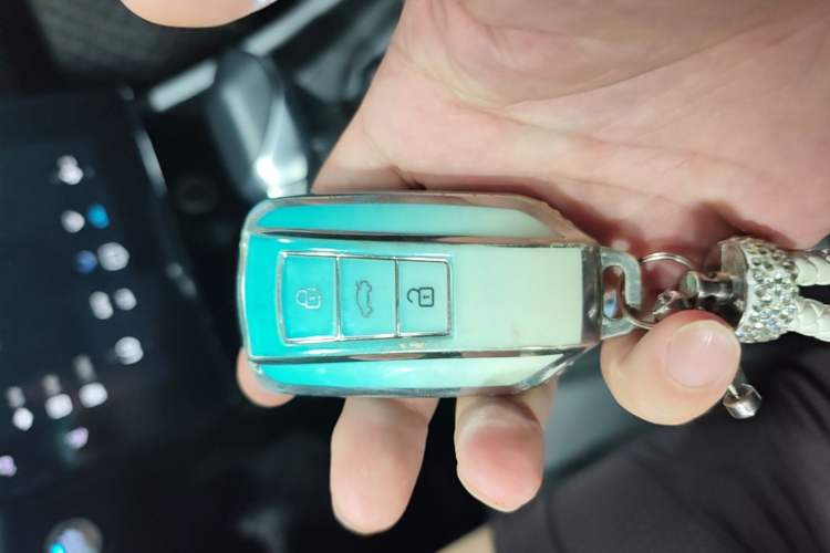 Used Dongfeng Aeolus Yixuan 2025 1.5L Automatic Luxury Version Vehicle Key