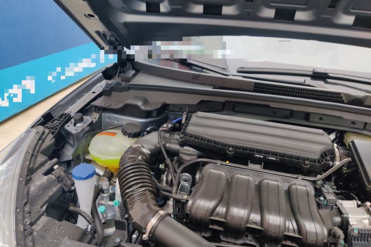 Used Dongfeng Aeolus Yixuan 2025 1.5L Automatic Luxury Version Engine Bay Right