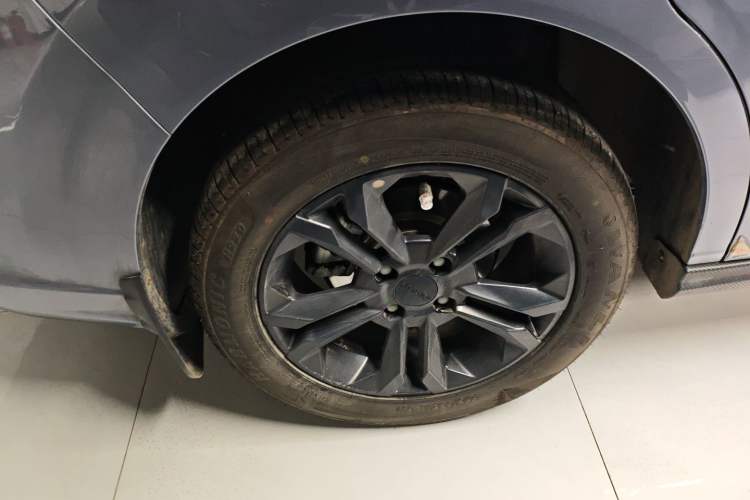 Used Dongfeng Aeolus Yixuan 2025 1.5L Automatic Luxury Version Exterior 8